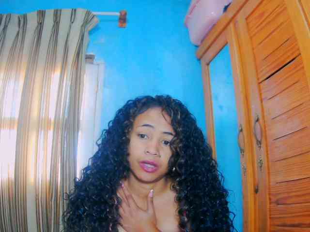 prettygirls11 webcam