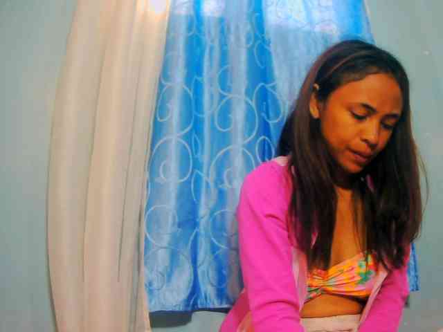 prettygirls11 webcam