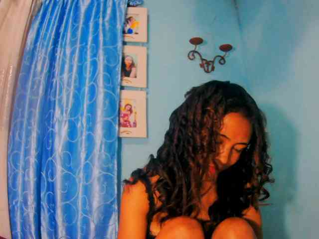prettygirls11 webcam