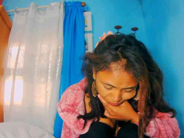 prettygirls11 webcam