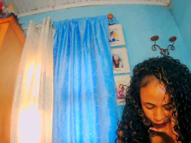 prettygirls11 webcam