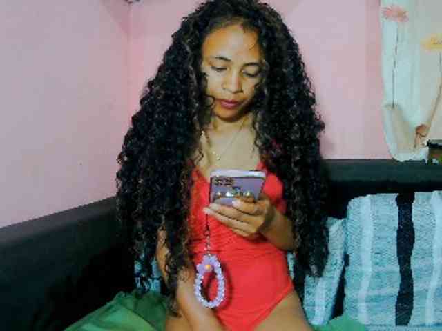 prettygirls11 webcam