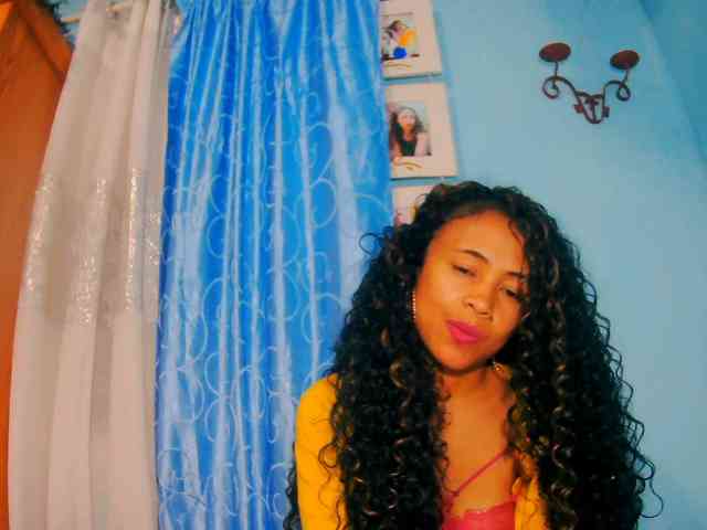 prettygirls11 webcam