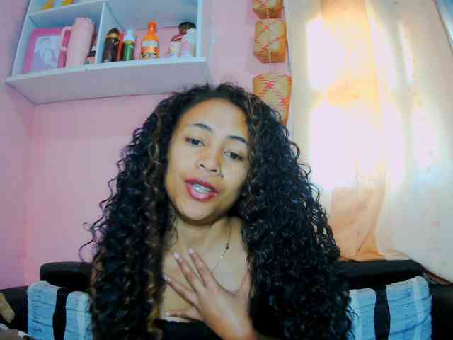 prettygirls11's live room