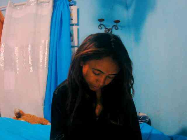 prettygirls11 webcam