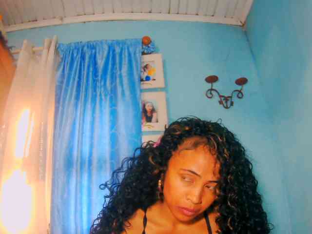 prettygirls11 webcam