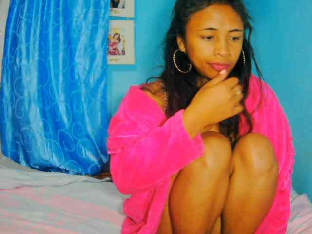 prettygirls11 webcam