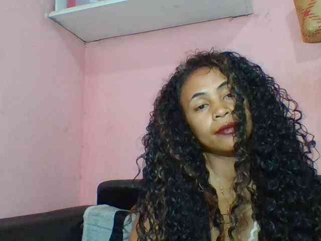 prettygirls11 webcam