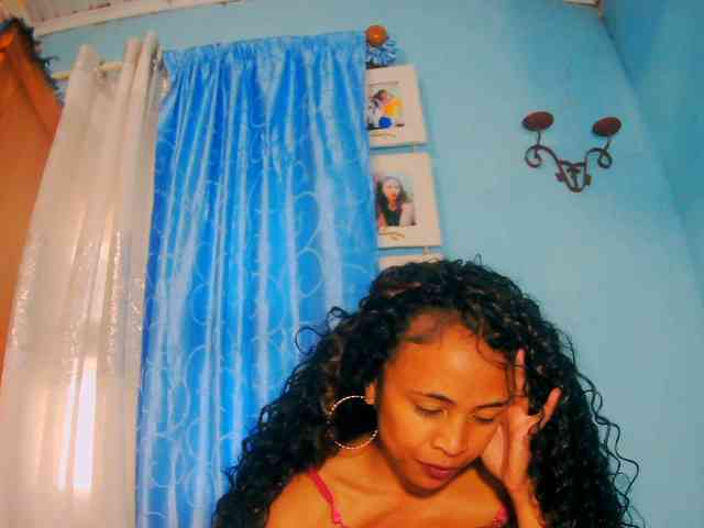 prettygirls11 webcam