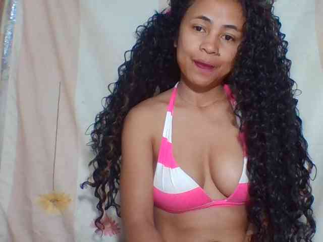 prettygirls11 webcam
