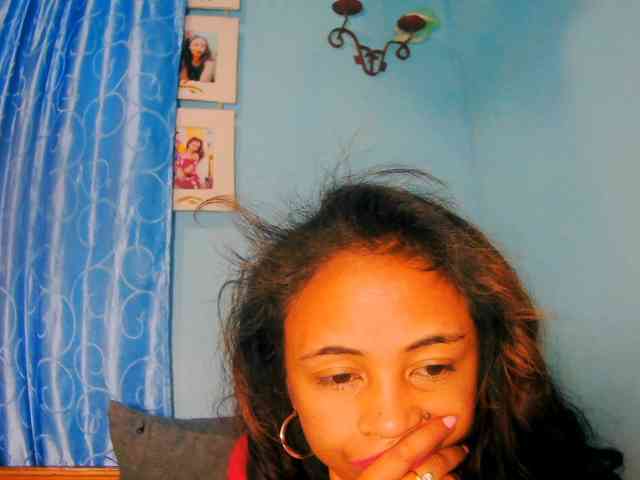 prettygirls11 webcam