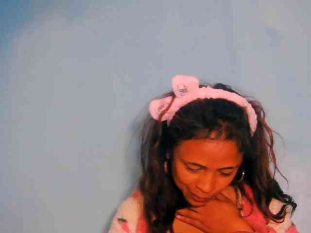prettygirls11 webcam