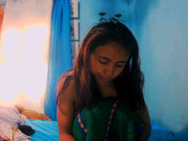 prettygirls11 webcam
