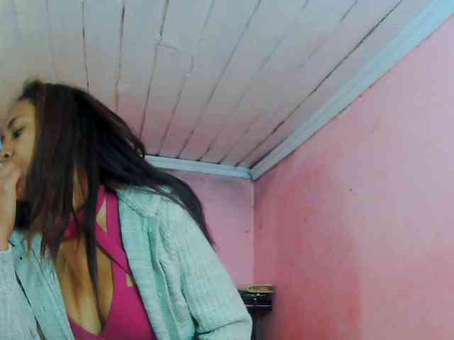 prettygirls11 webcam