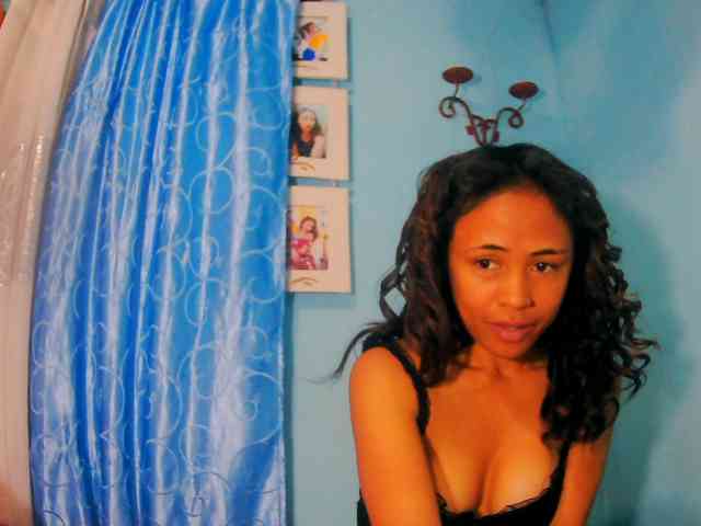 prettygirls11 webcam