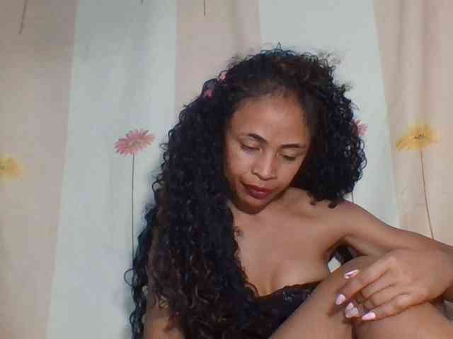prettygirls11 webcam