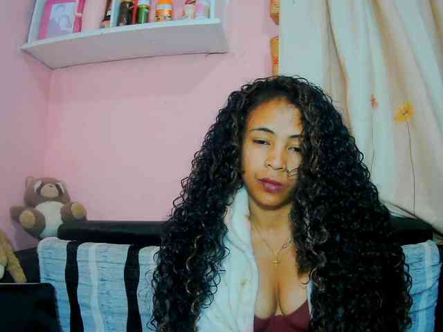 prettygirls11's live room