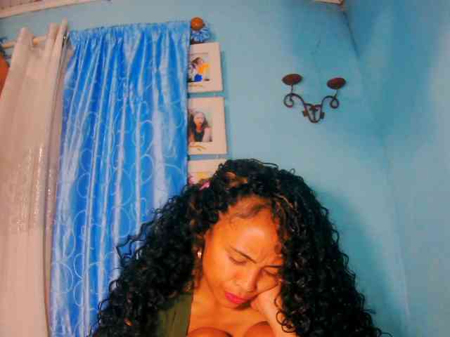 prettygirls11 webcam