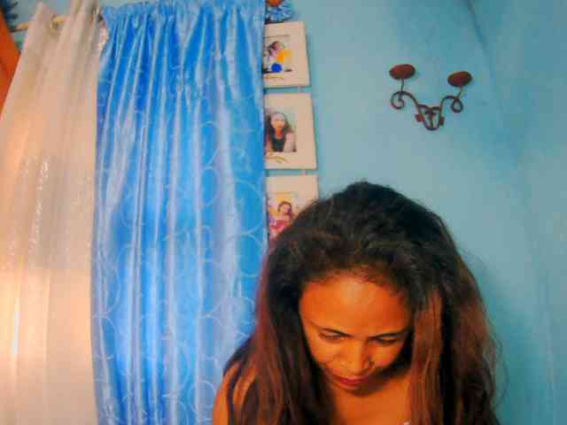prettygirls11 webcam