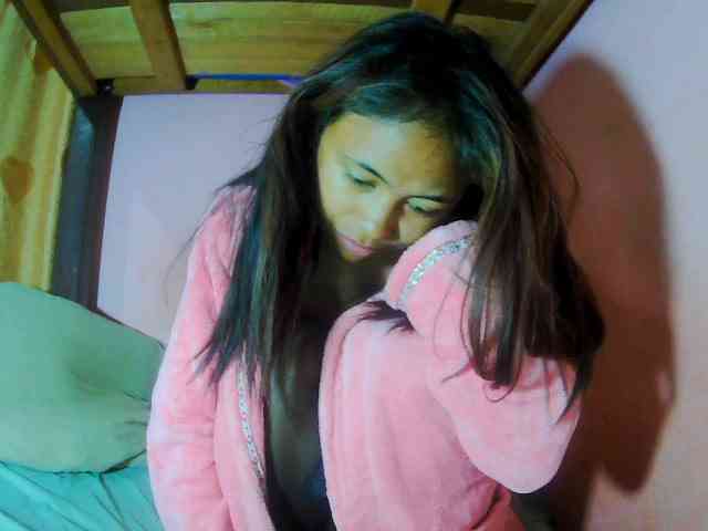 prettygirls11 webcam