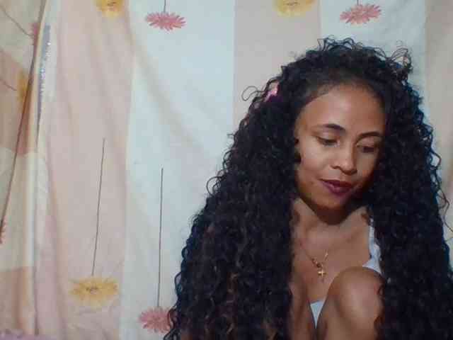 prettygirls11 webcam