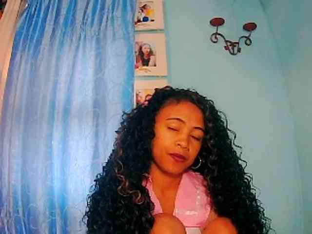 prettygirls11 webcam