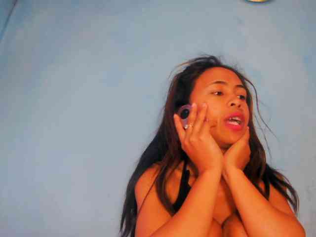 prettygirls11 webcam