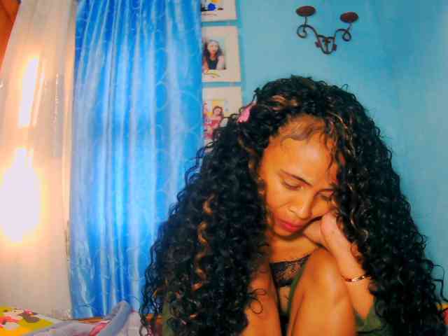 prettygirls11 webcam