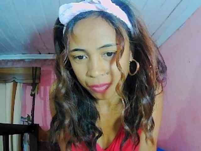 prettygirls11 webcam