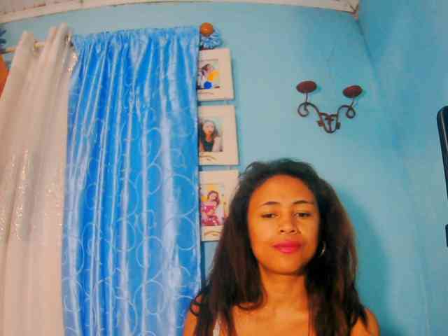 prettygirls11 webcam