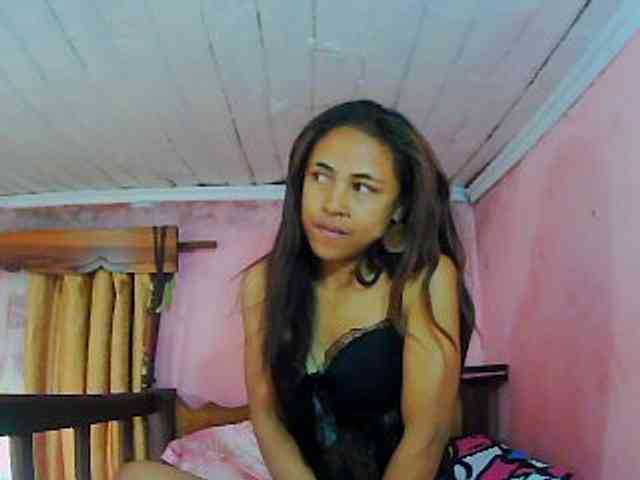prettygirls11 webcam