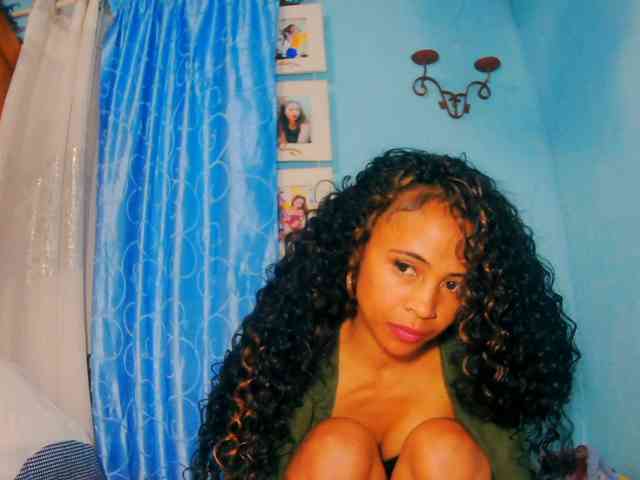 prettygirls11 webcam