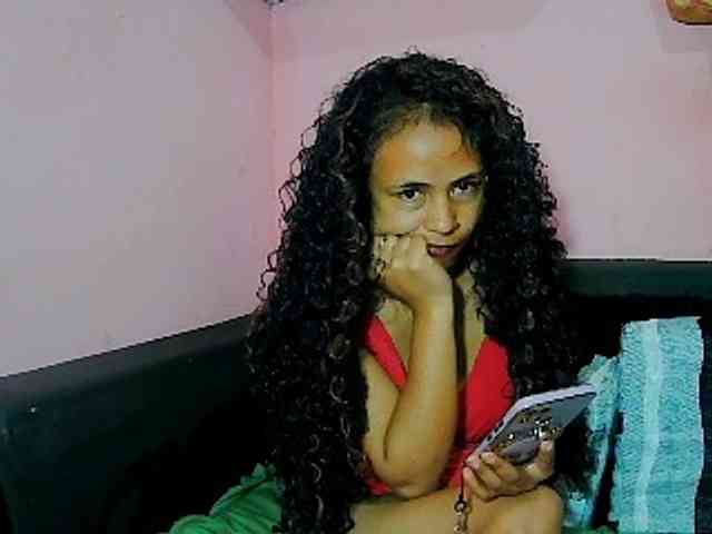 prettygirls11 webcam