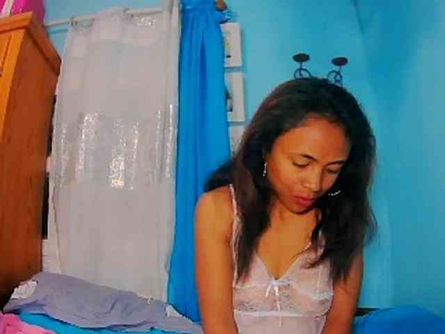 prettygirls11 webcam