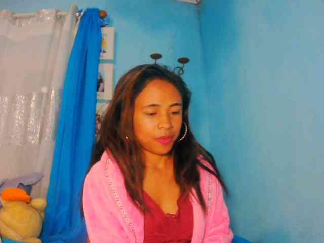 prettygirls11 webcam