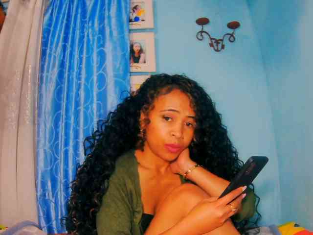 prettygirls11 webcam