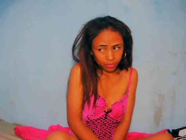prettygirls11 webcam