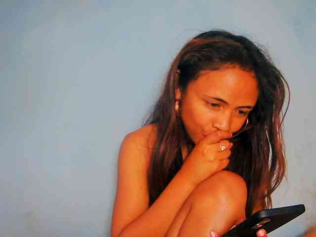 prettygirls11 webcam