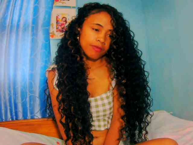 prettygirls11 webcam