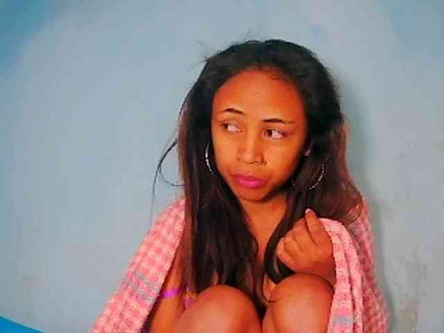 prettygirls11 webcam