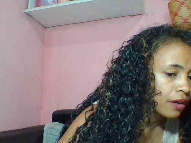 prettygirls11 webcam
