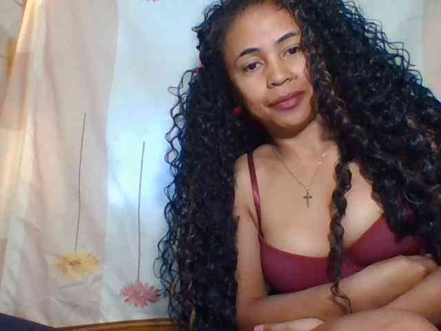 prettygirls11 webcam