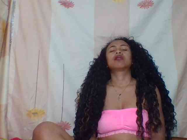 prettygirls11 webcam