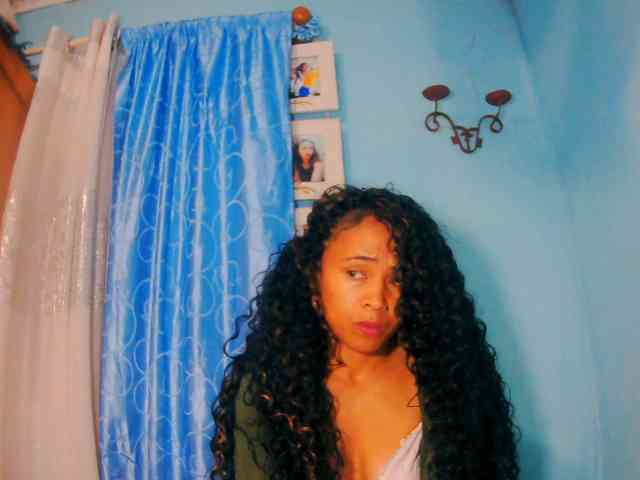 prettygirls11 webcam