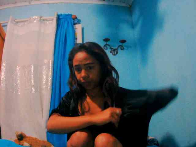 prettygirls11 webcam