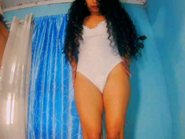 prettygirls11 webcam