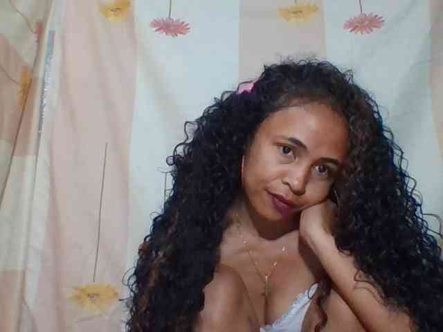 prettygirls11 webcam