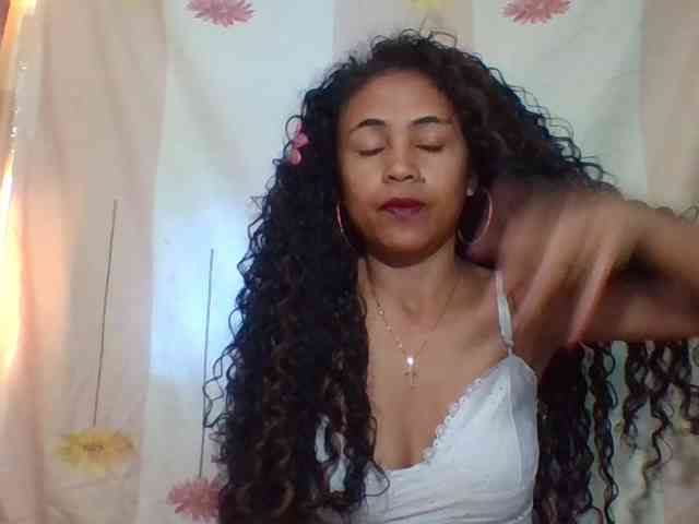 prettygirls11 webcam