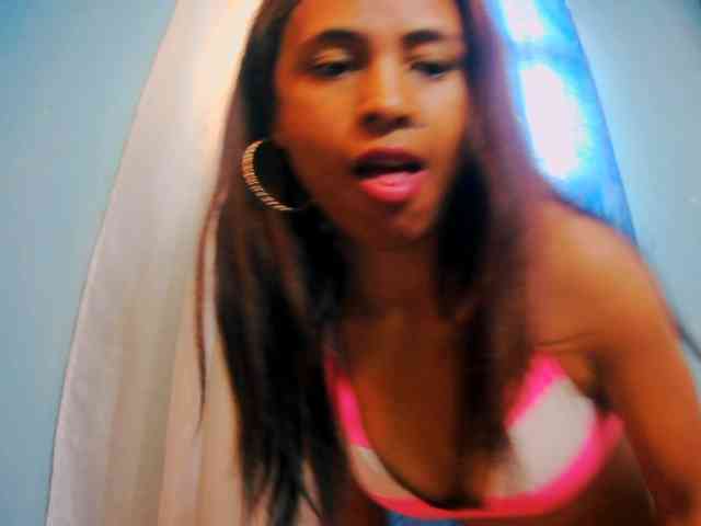 prettygirls11 webcam
