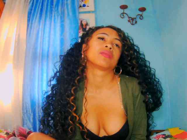 prettygirls11 webcam